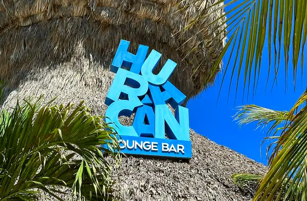 Cover Huracan Lounge Bar